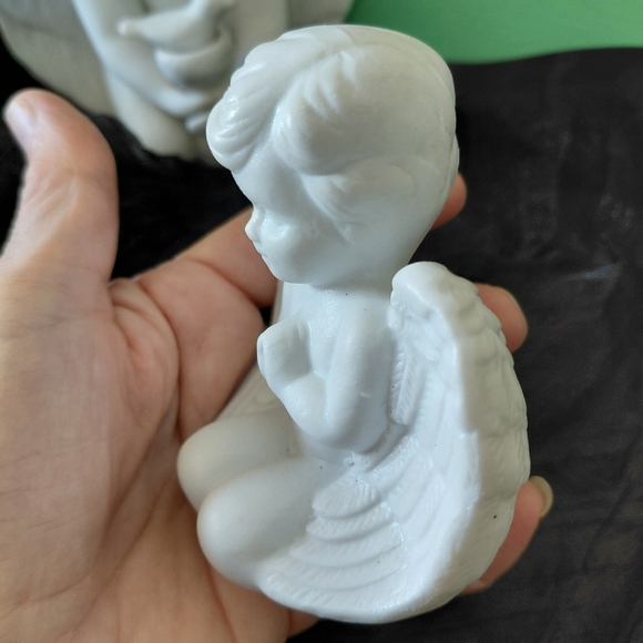 White Angel Figurines Set - Picture 4 of 10